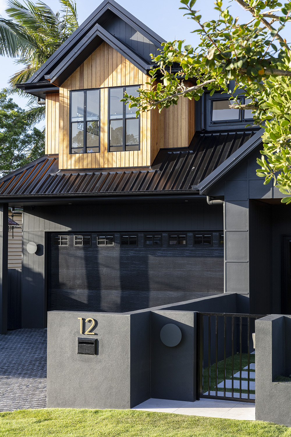 12 Akala Street, image 1
