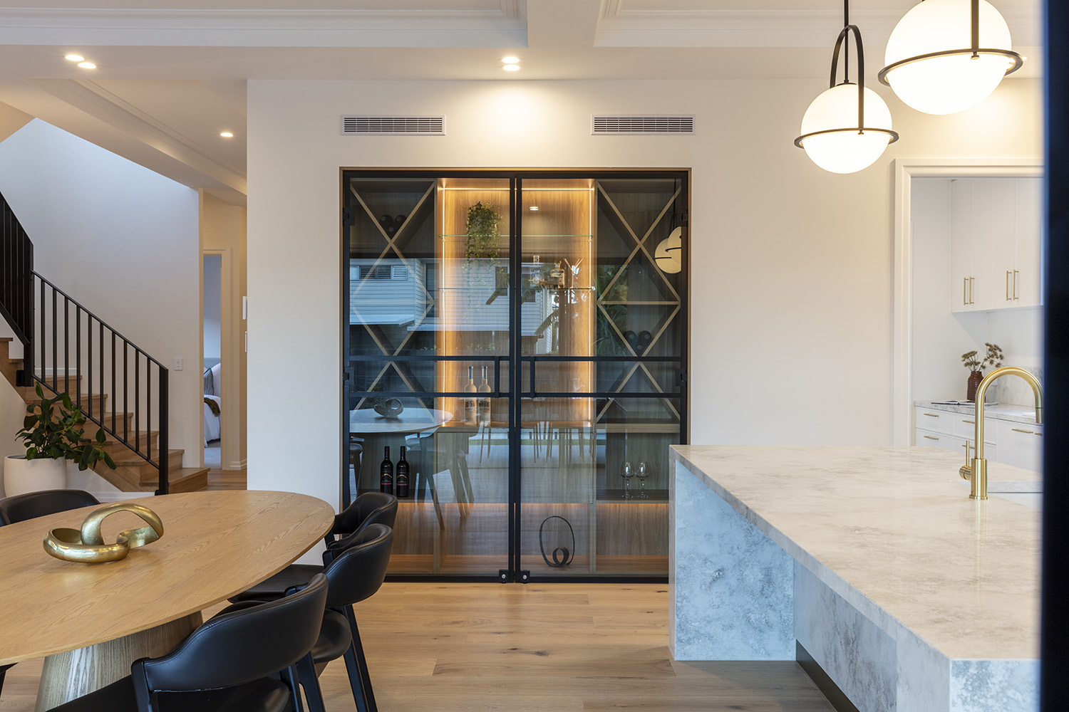 12 Akala Street, image 2