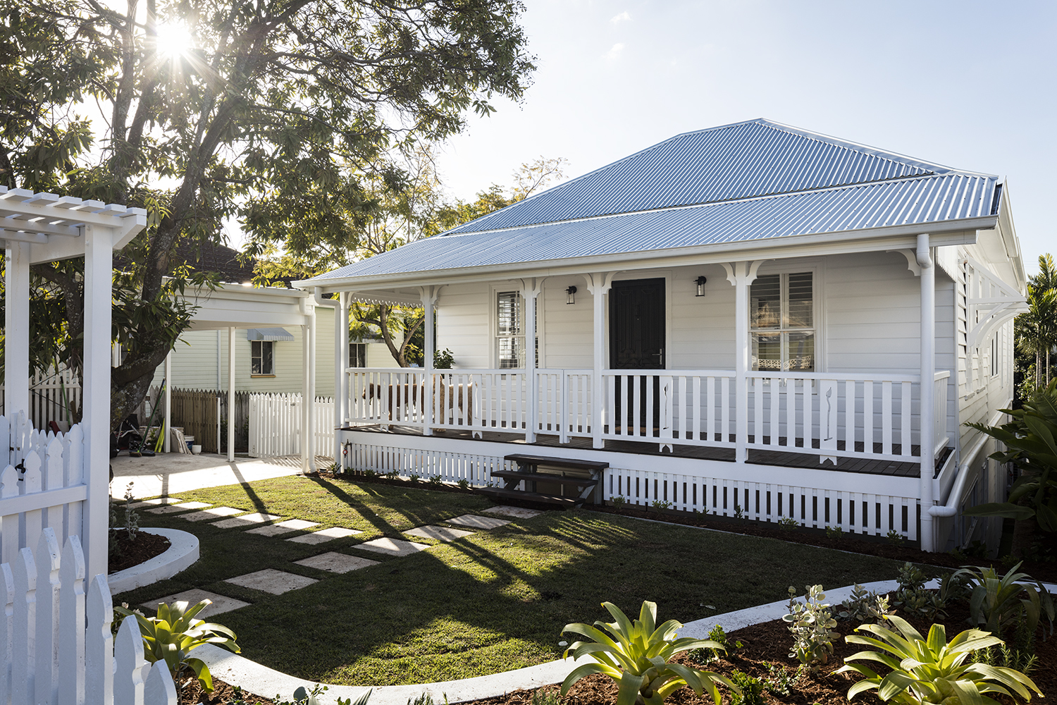 162 Brisbane Street, image 1